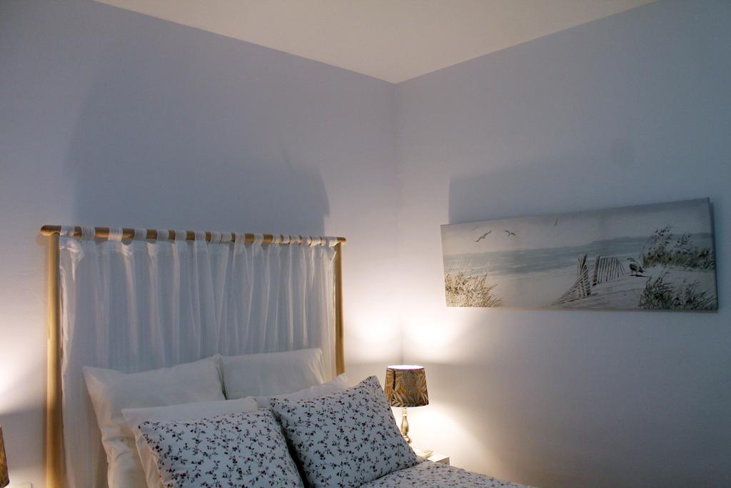 טורגואדיארו Hostal Montilla Sotogrande מראה חיצוני תמונה